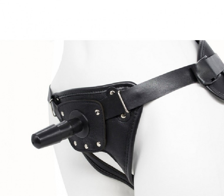 Фаллоимитатор на трусиках HARNESS, L 175 мм D 35 мм